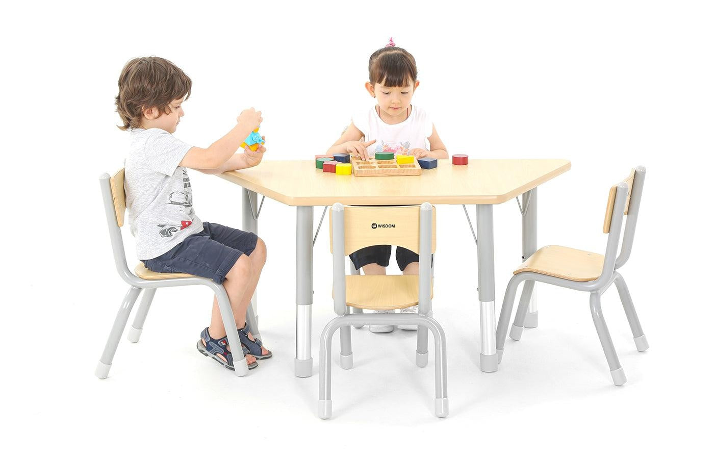 Tafel - trapezium (hoogte verstelbaar)